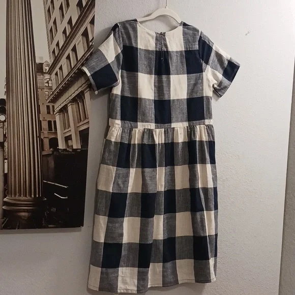 Womens Checkered Dress - Blue and White - Picture 7 of 8